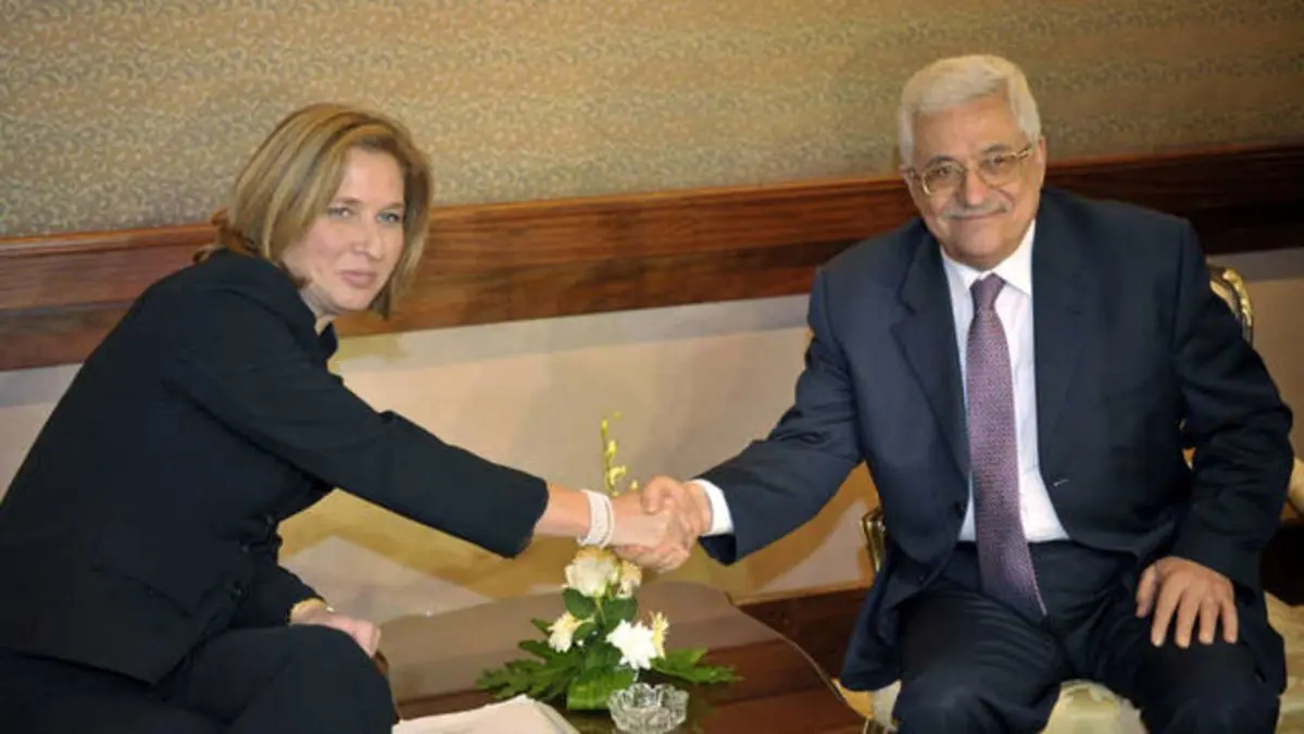 دیدار محمود عباس با رهبر اپوزیسیون اسرائیل