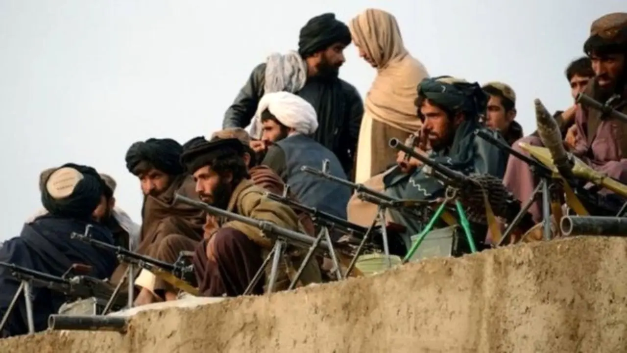 طالبان ارتباط کابل را با چند ولایت‌ در مرکز و جنوب افغانستان قطع کرد