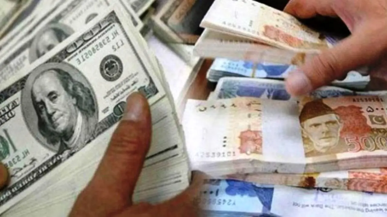 سقوط آزاد روپیه پاکستان در برابر دلار