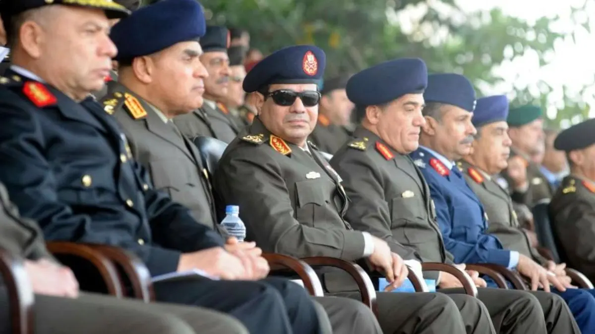 ارتش مصر اموال خود را در کجا سرمایه‌گذاری کرده است؟