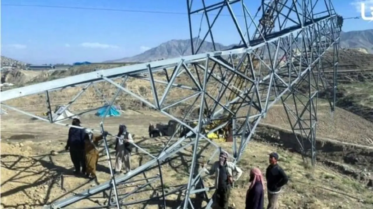 داعش و شبکه حقانی عامل تخریب دکل‌های برق هستند