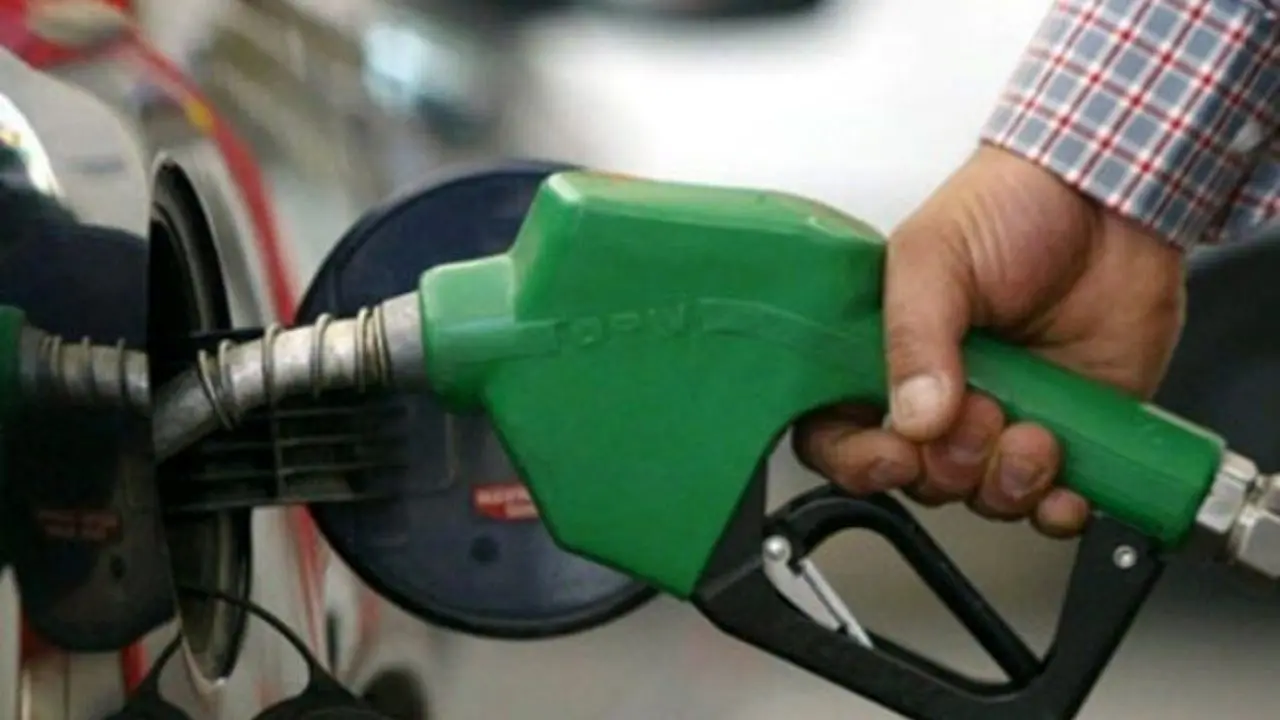 بنزین نه گران می‌شود و نه سهمیه‌بندی جدید/ بررسی سه طرح بنزینی در مجلس