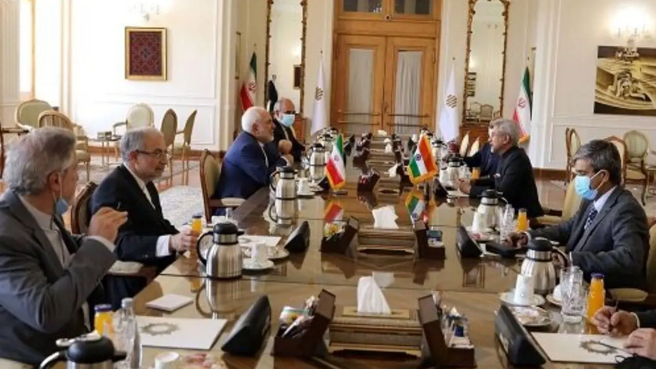 ظریف با وزیر خارجه هند در تهران دیدار کرد