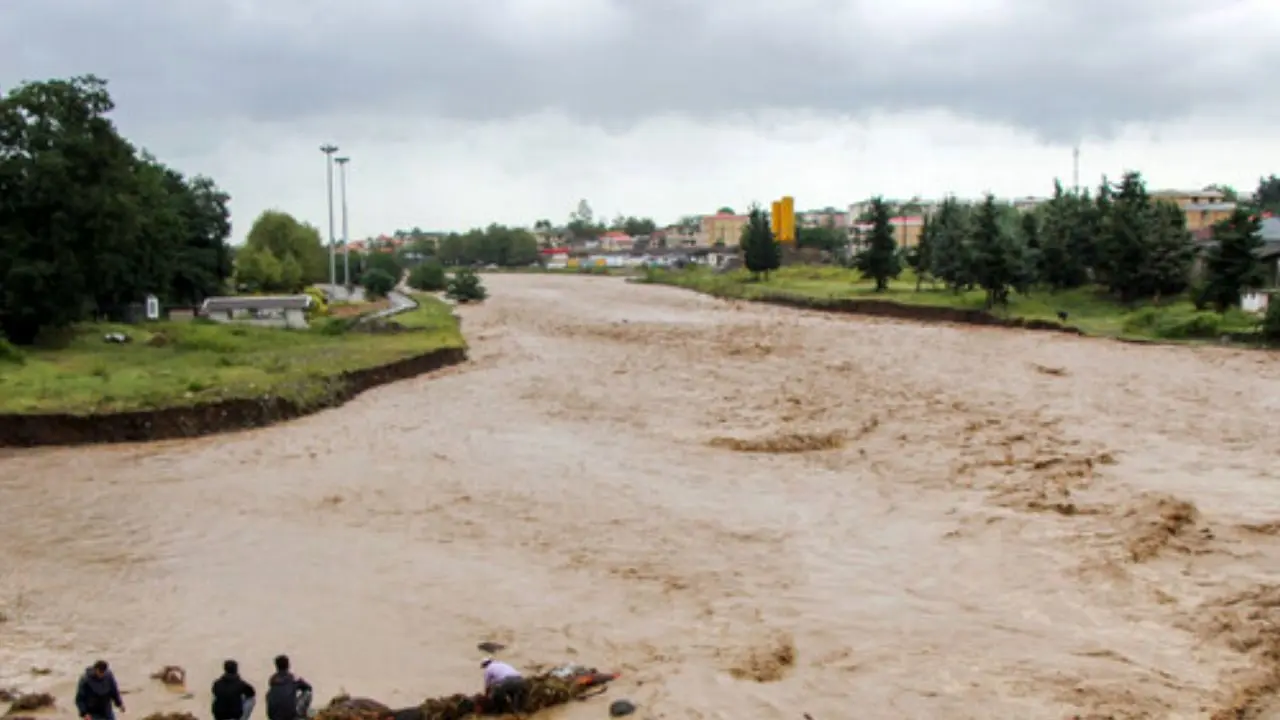 ️بارش‌های موسمی و سیلاب در 3 استان / یک نفر در شهرستان اسکو جان باخت
