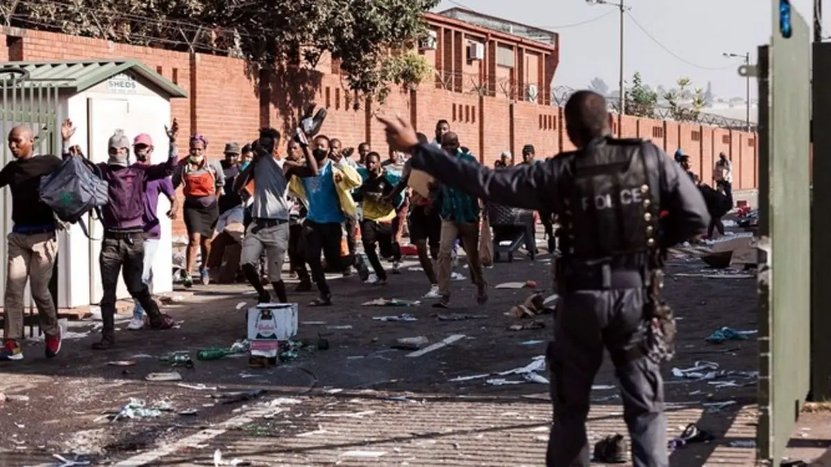 آمارتلفات خشونت‌ها در آفریقای جنوبی به 212 نفر رسید