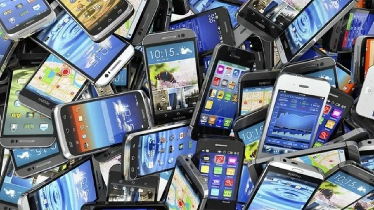 ممنوعیت واردات گوشی‌های فاقد شماره‌های اضطراری/ احتمال اختلال جدی در عرضه و تقاضای بازار