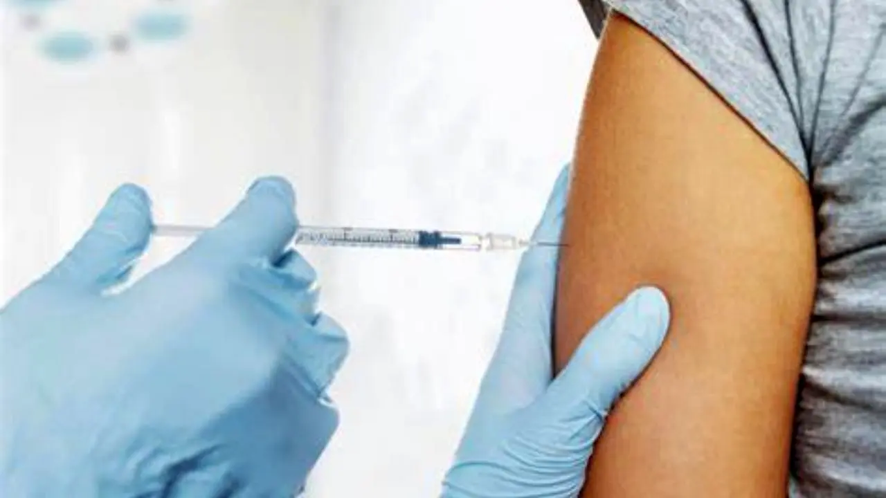 تزریق واکسن روزانه 44200 دوز