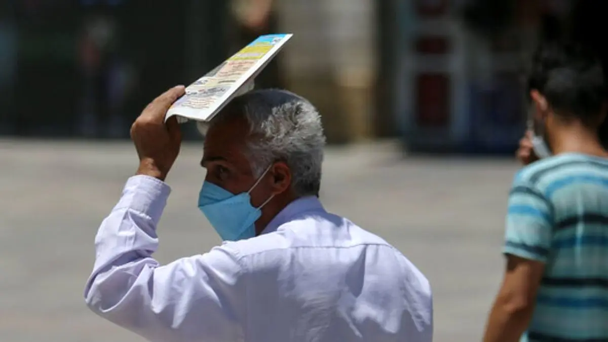 آلودگی هوای تهران برای گروه‌های حساس/ سالمندان و کودکان از فعالیت در فضای باز خودداری کنند