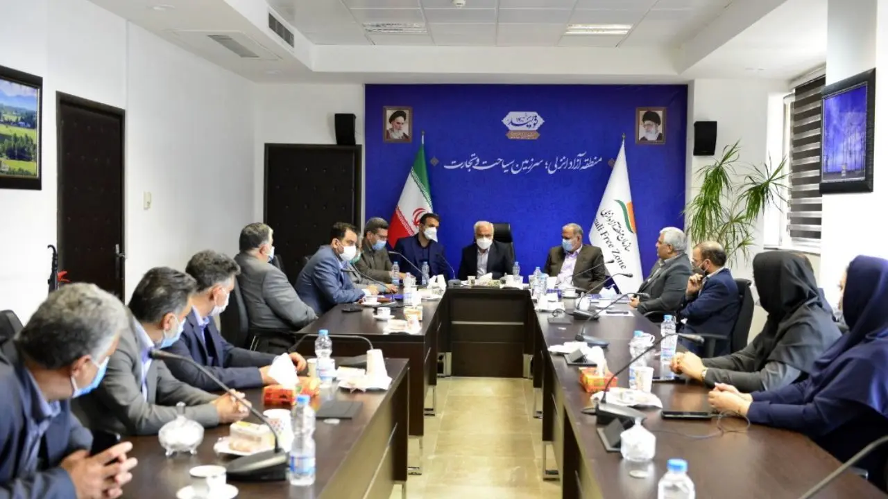تقویت و توسعه ارائه خدمات گمرک ایران در بنادر منطقه آزاد انزلی