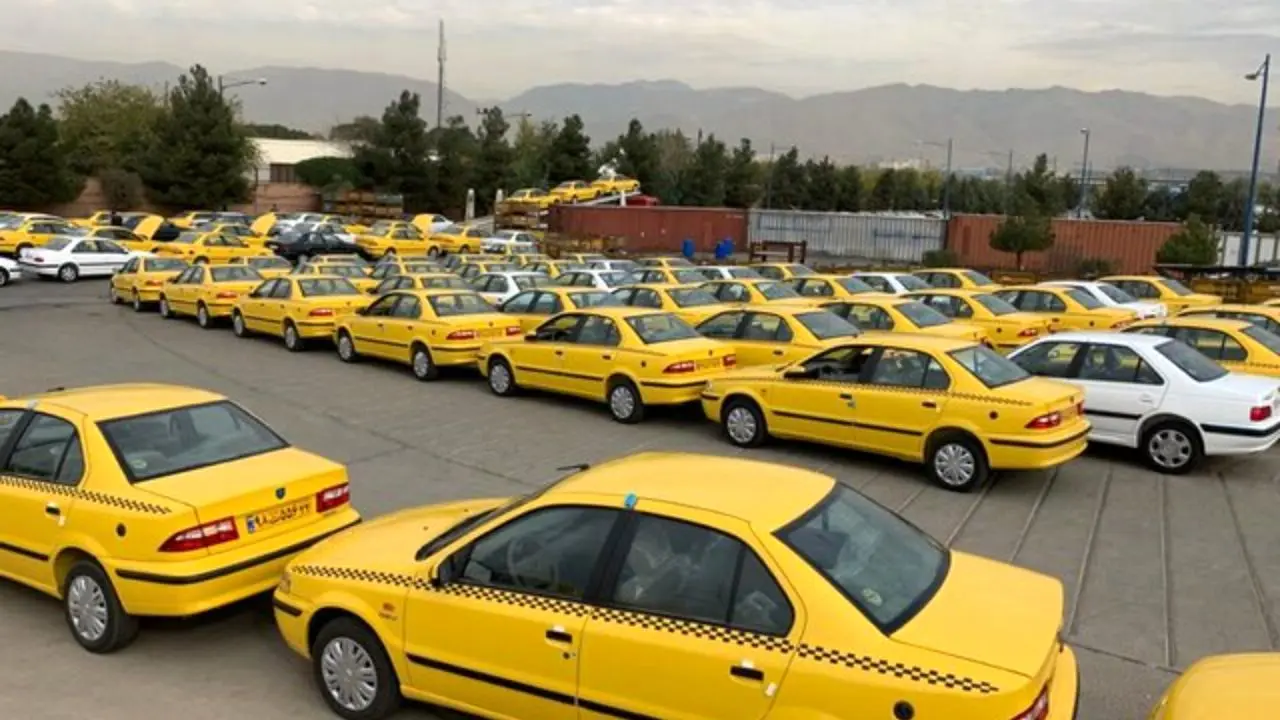 رانندگان تاکسی در انتظار واکسن/ فوت ماهیانه 50 تاکسیران در هر پیک کرونا در تهران