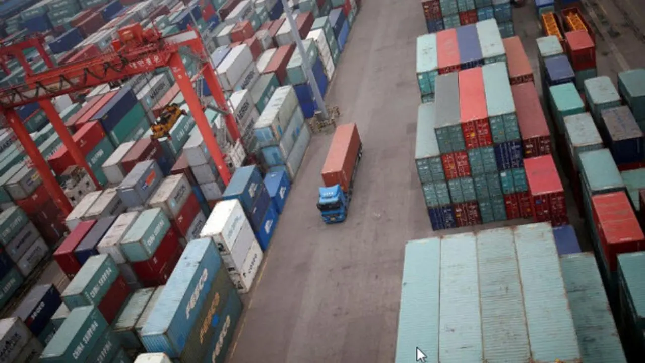 حجم تجارت خارجی چین در نیمه اول امسال رکورد زد