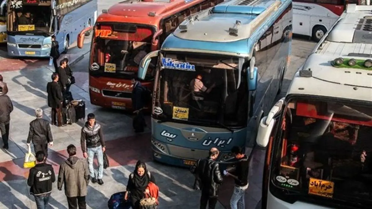 هجوم مسافران به اتوبوس‌های بین‌شهری / برخورد با متخلفان