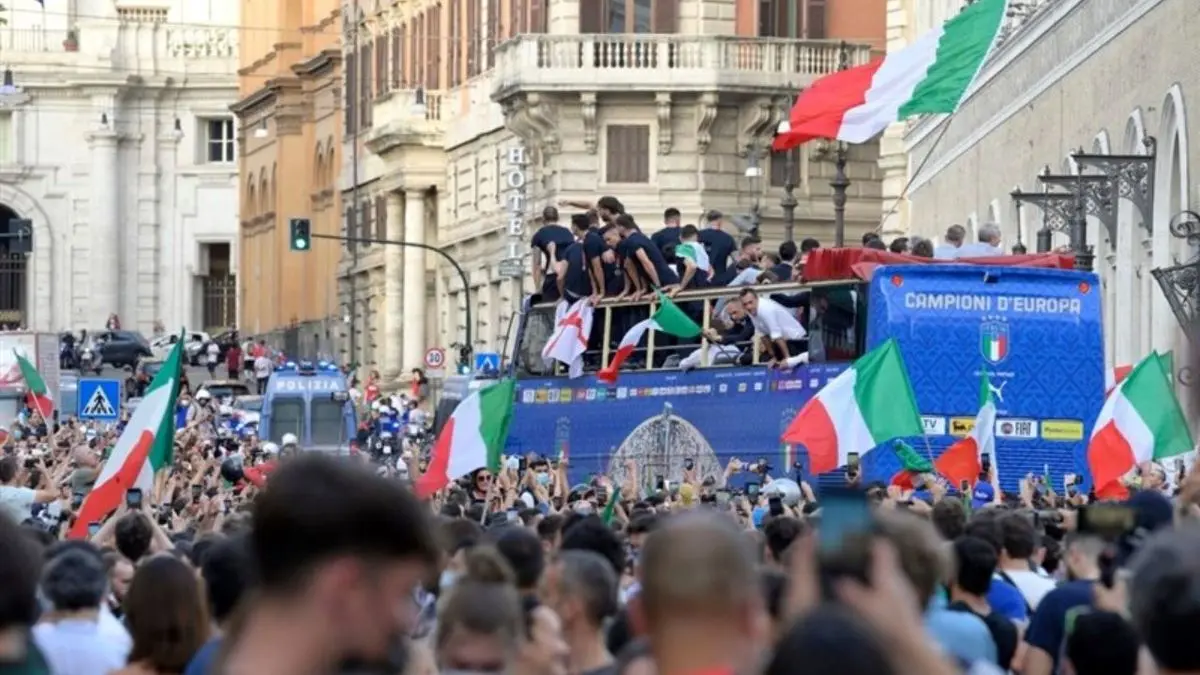 قهرمان یورو 2020 مقصر شیوع دوباره کرونا در ایتالیا شناخته شد!