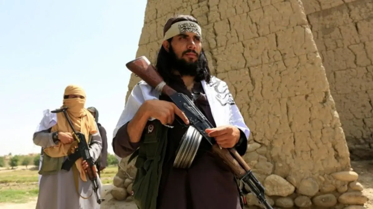 واکنش طالبان به حملات هوایی آمریکا: بی‌تفاوت نمی‌مانیم