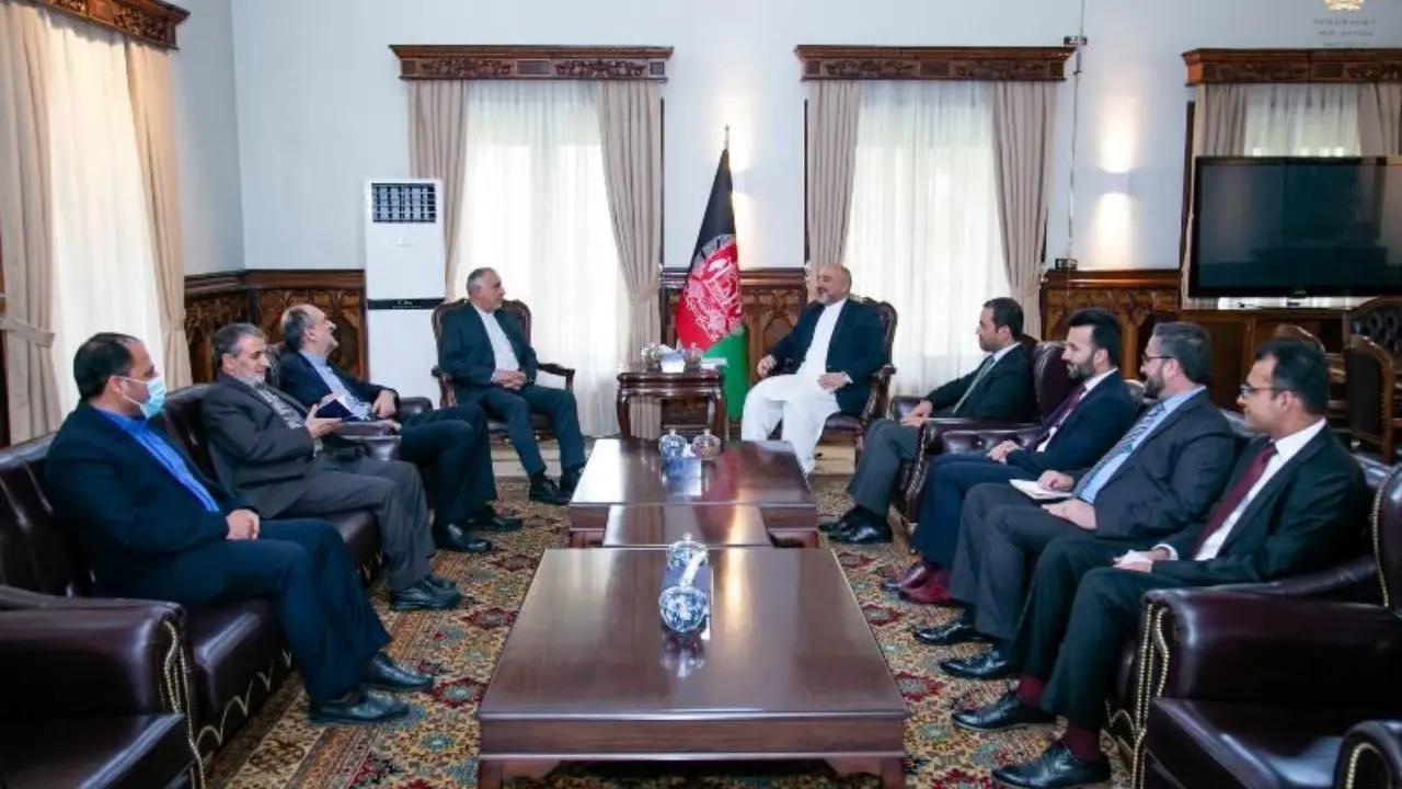 نماینده ایران با وزیر خارجه افغانستان در کابل دیدار کرد