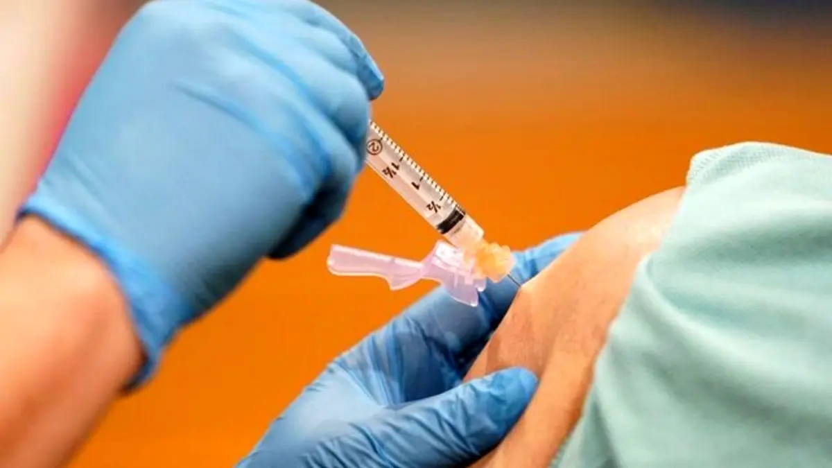 دستور وزیر بهداشت برای واکسیناسیون جمعیت بومی بالای 18 سال جزایر قشم و کیش