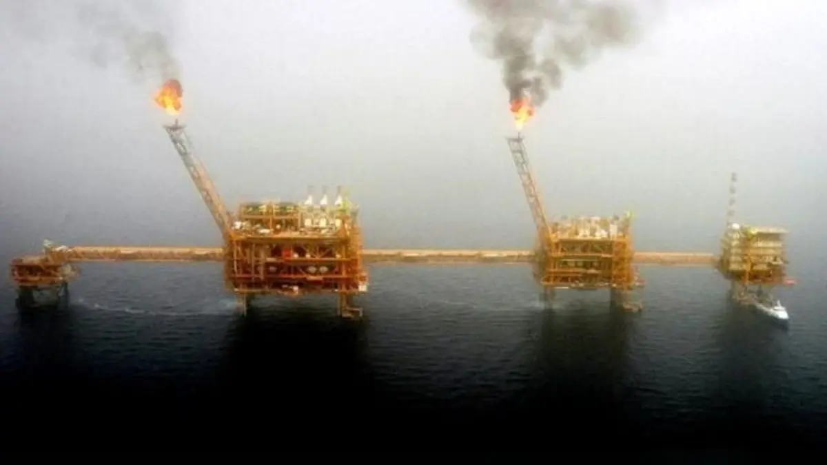 نفت ایران در سراشیبی تولید/ تاسیسات ما بشدت دچار آسیب است/فشارافزایی در پارس‌جنوبی اورژانسی است/ساخت پالایشگاه میعانات از نان شب واجب‌تر است