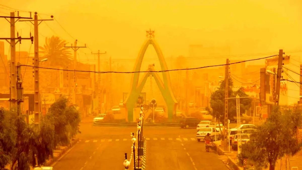 خیزش گرد و خاک و کاهش دید در تهران و برخی استان‌ها