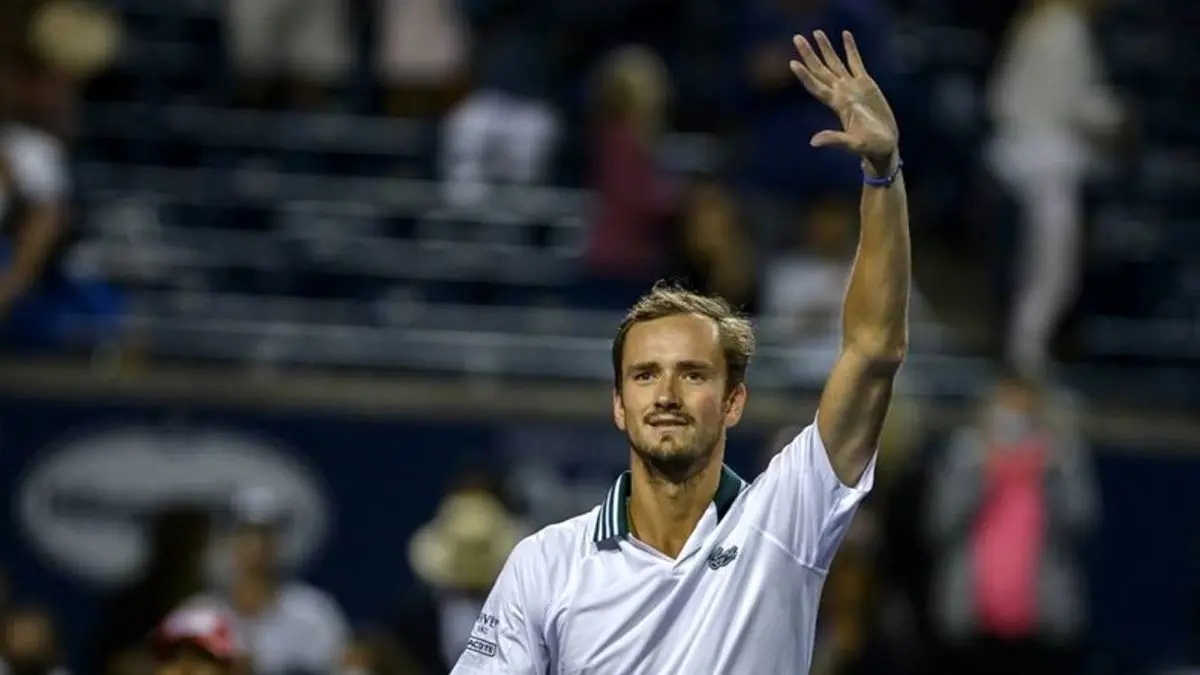 مدودف قهرمان مسترز تورنتو شد