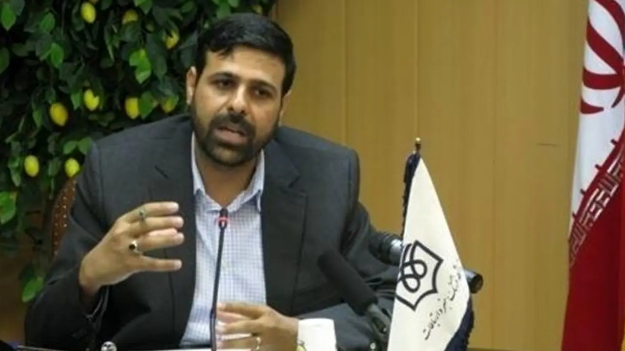 نایب رئیس کمیسیون آموزش از حاجی میرزایی شکایت کرد