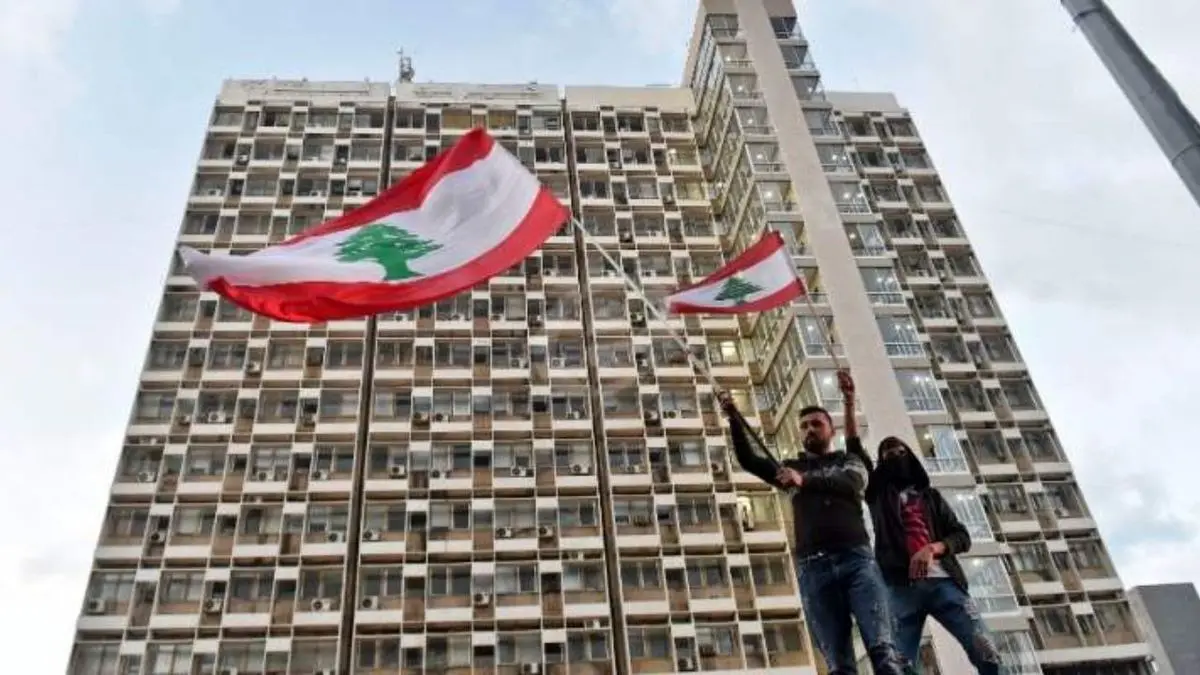 لبنان: 2 قدم به جلو، یک قدم به عقب و شاید برعکس