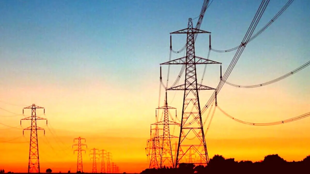 مصر در پی تبدیل شدن به قطب برق سه قاره است/ قاهره صادرات برق به عربستان می‌دهد