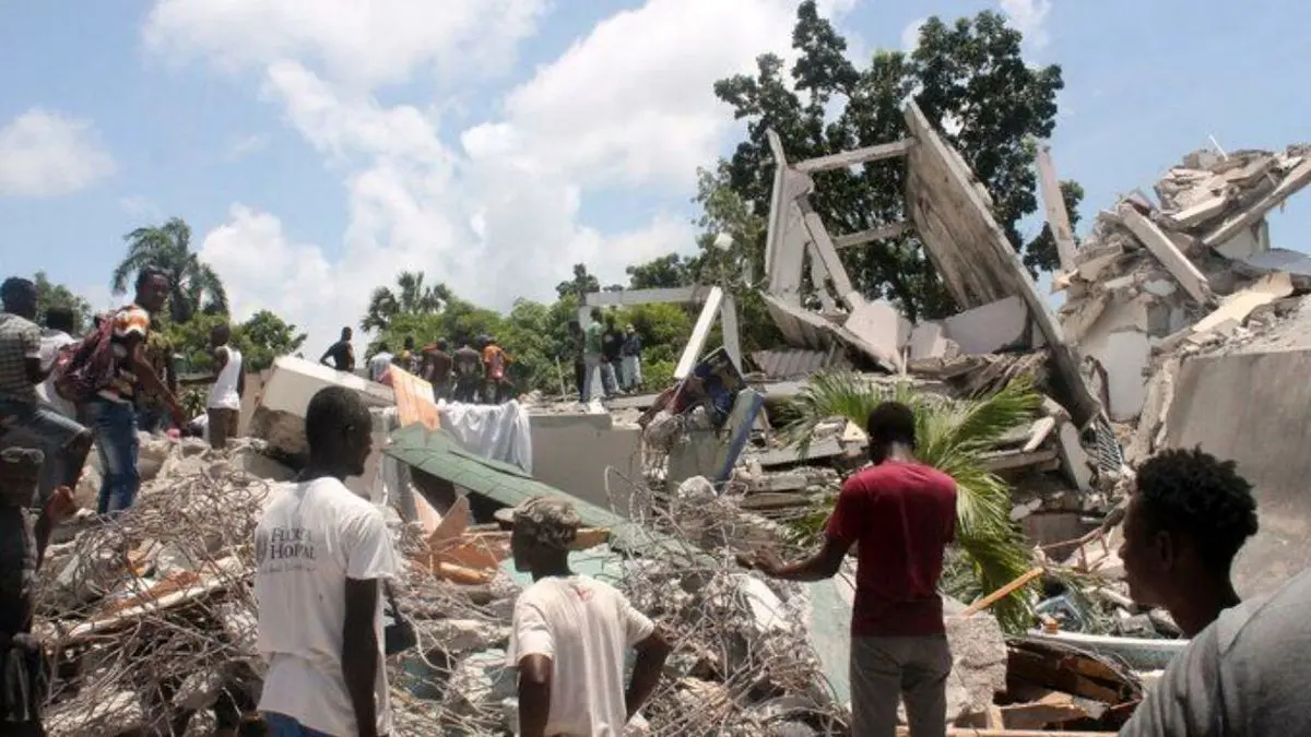 شمار قربانیان زلزله هائیتی از 2200 تن گذشت