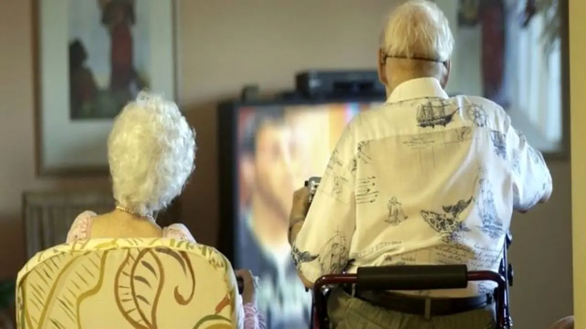 سالمندان تنها زندگی کردن در ایام کرونا را یاد بگیرند/ترس از "تنها مردن" در خانه، دغدغه سالمندان