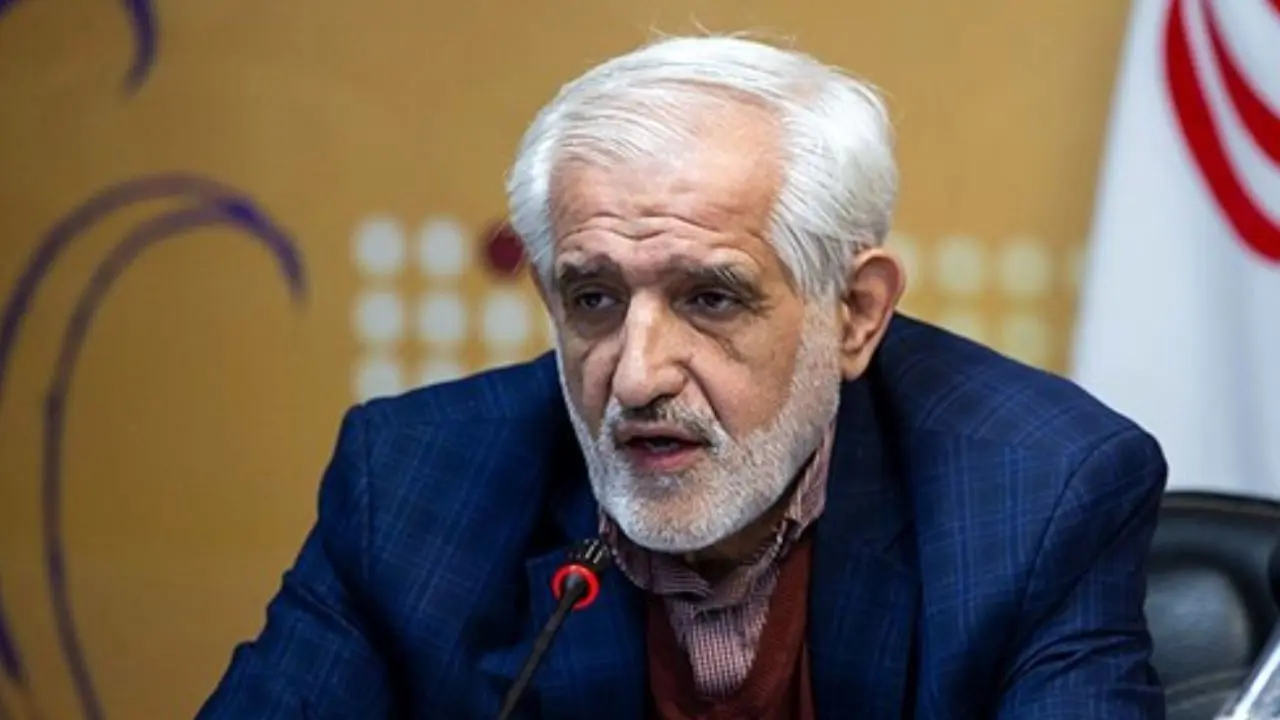 وزیر کشور جدید حکم زاکانی به عنوان شهردار تهران را صادر می‌کند