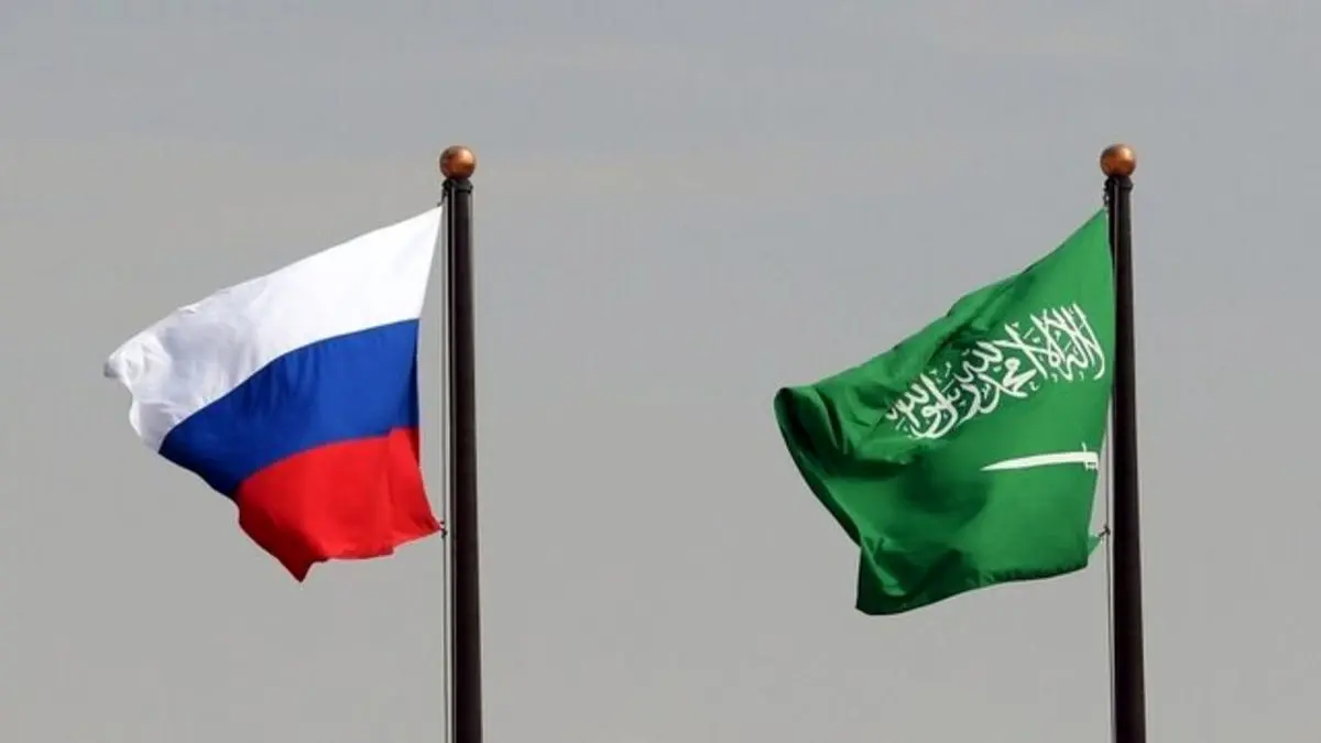 عربستان و روسیه توافقنامه همکاری نظامی امضا کردند