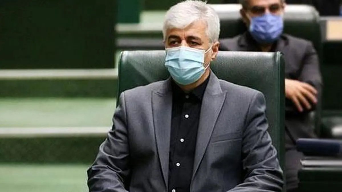 بررسی‌ها 4 روز دیگر ادامه داشت شاید تهمت جاسوسی هم به من می‌‌زدند /  به من گفتند سابقه انقلاب ندارید؛ با افتخار 4 سال عضو گروه های جهادی هستم، این سابقه انقلابی نیست؟