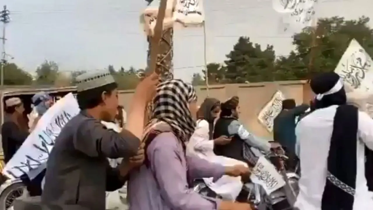 ویدئو| وزیر علوم طالبان: درس نخوانده ما باعزت‌تر از ارشد خوانده‌هاست