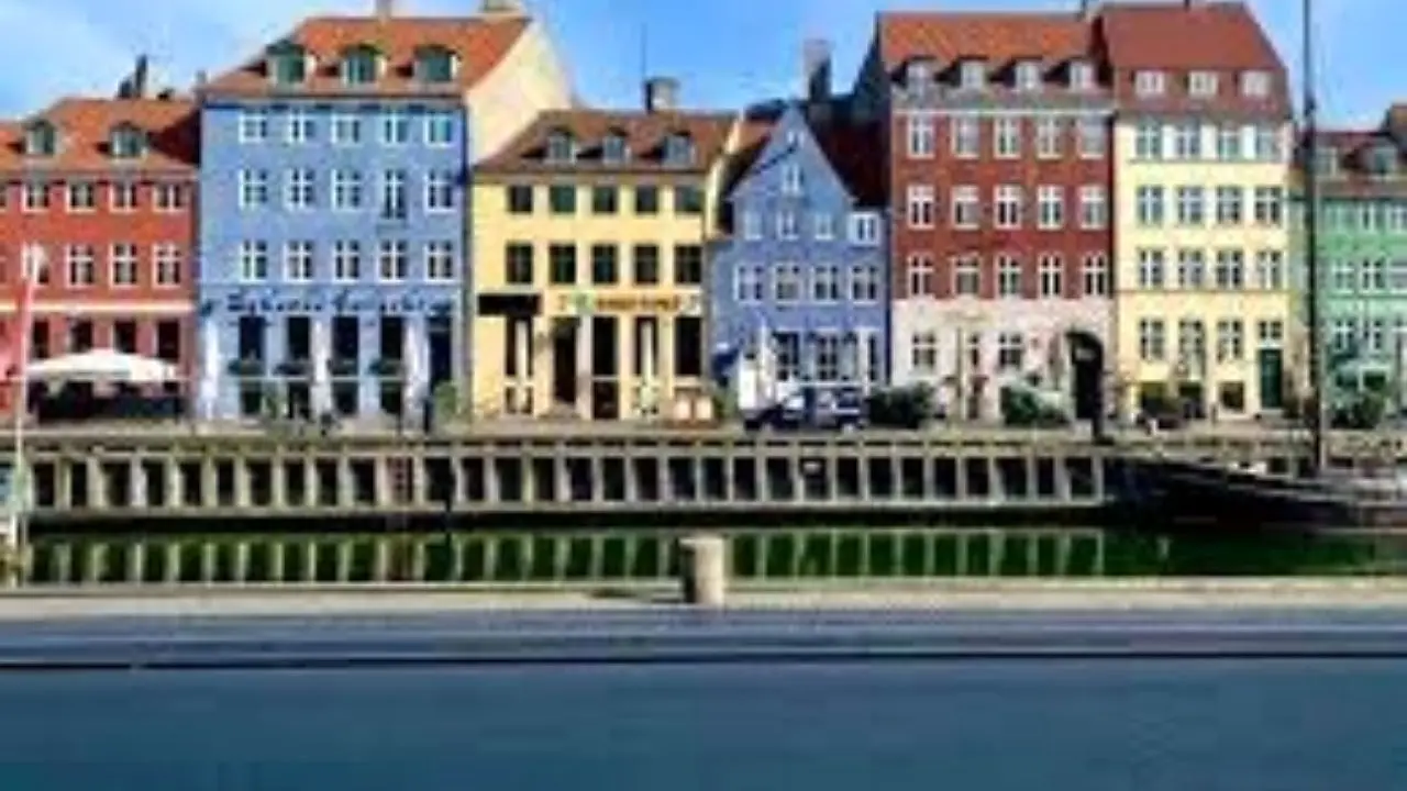 تصمیم دانمارک برای لغو محدودیتهای کرونایی