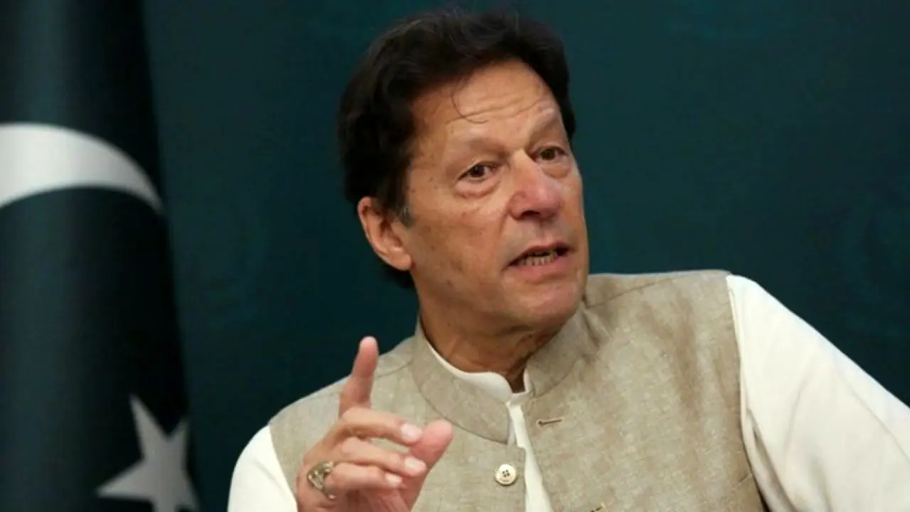 عمران خان: جهان باید به طالبان وقت بدهد