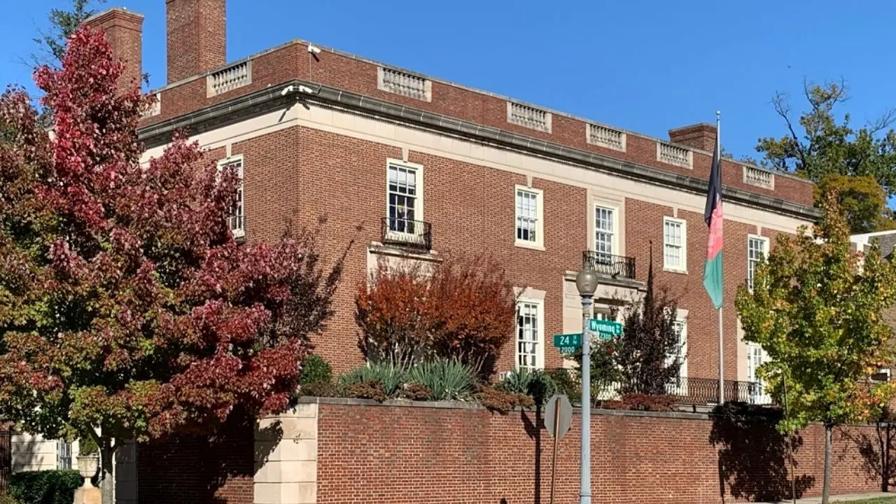 دیپلمات‌های افغانستان به‌دنبال پناهندگی هستند