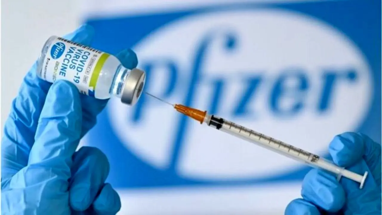 چه کسانی در ایران واکسن فایزر تزریق می کنند؟/ وزیر بهداشت: واکسن فایزر به تعداد بسیار محدود و برای تزریق مادران باردار وارد می‌شود