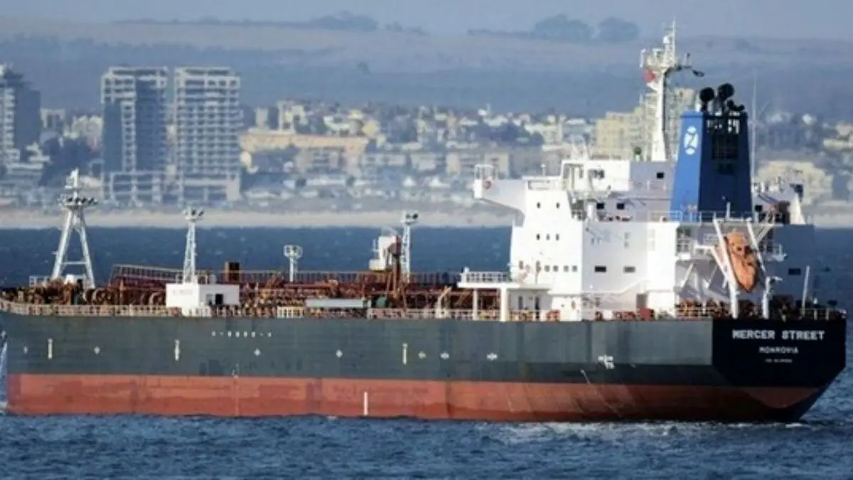 سومین محموله سوخت ایران در مسیر انتقال به لبنان است