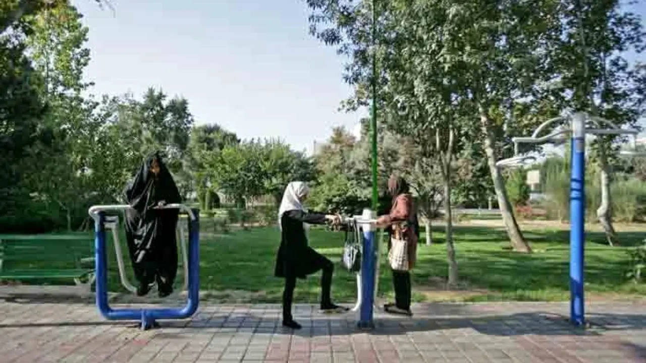 انتقاد از تلاش شهرداری و شورای شهر تهران برای تفکیک جنسیتی در فضاهای شهری / نژادبهرام: جداسازی فضای شهری سرزندگی را از شهر می‌گیرد