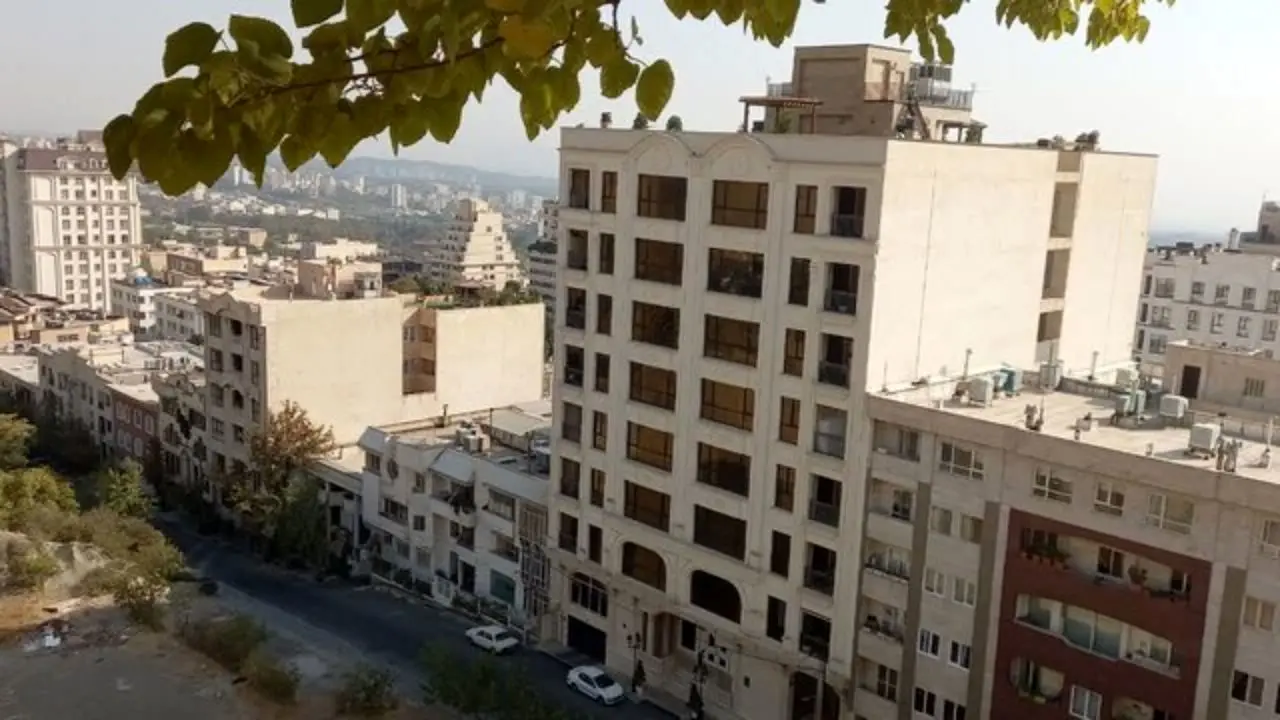 خرید مسکن در تهران نیاز به چند سال پس‌انداز دارد؟