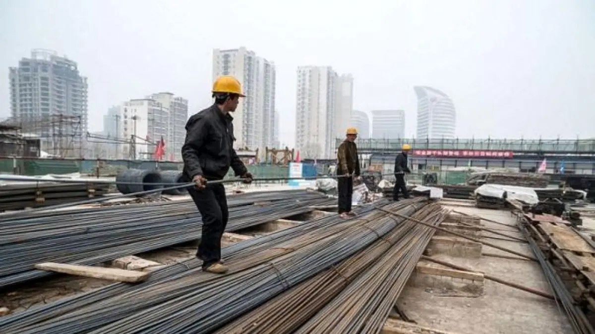 برای ساخت یک میلیون مسکن در سال، نباید اجازه سرازیر شدن کارگران چینی و وسائل ساختمانی چینی را بدهیم