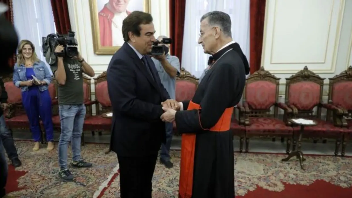 پایان دیدار وزیر اطلاع‌رسانی لبنان با اسقف مارونی‌ها در میان گمانه‌زنی‌ها درباره استعفا