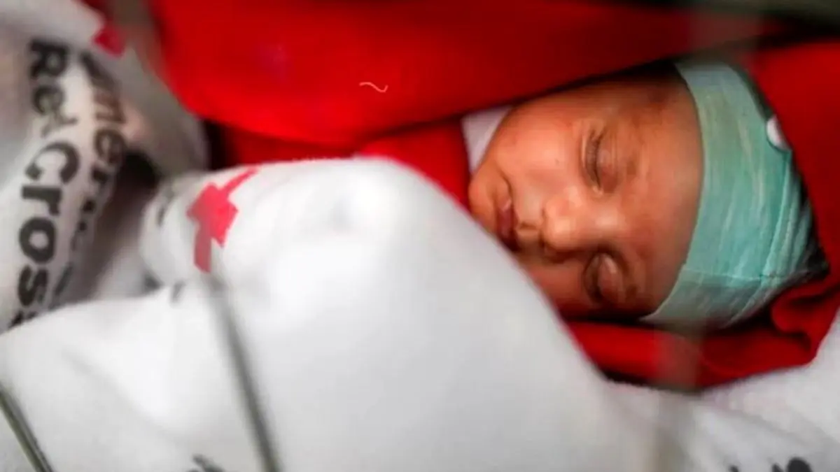 سرنوشت نامعلوم کودک افغان در بحبوحه خروج آمریکا از افغانستان