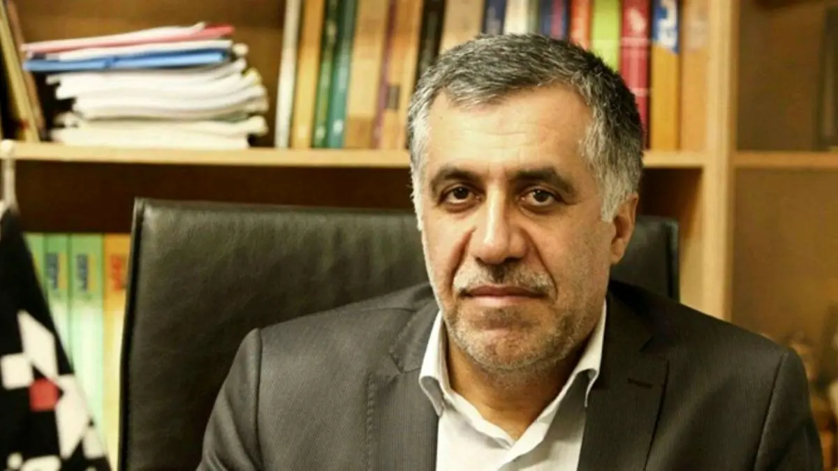 نیکنام حسینی‌پور از موسسه هنرمندان پیشکسوت خداحافظی کرد