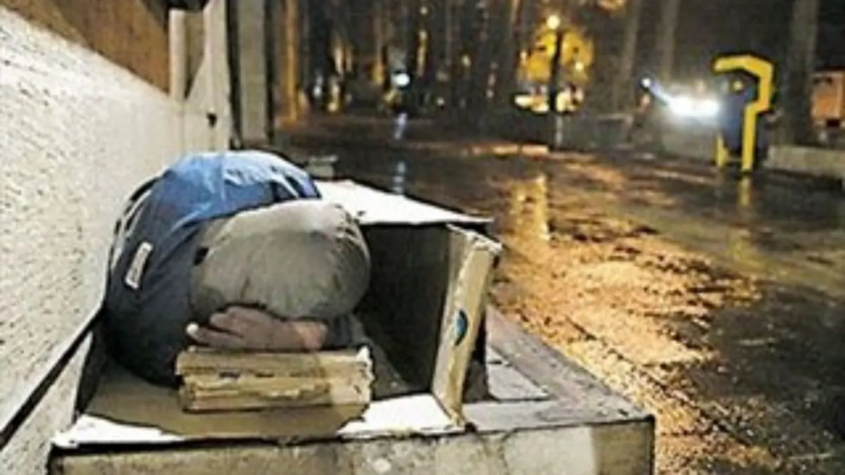 مرگ یک کارتن خواب در لاهیجان بر اثر سرمای شدید