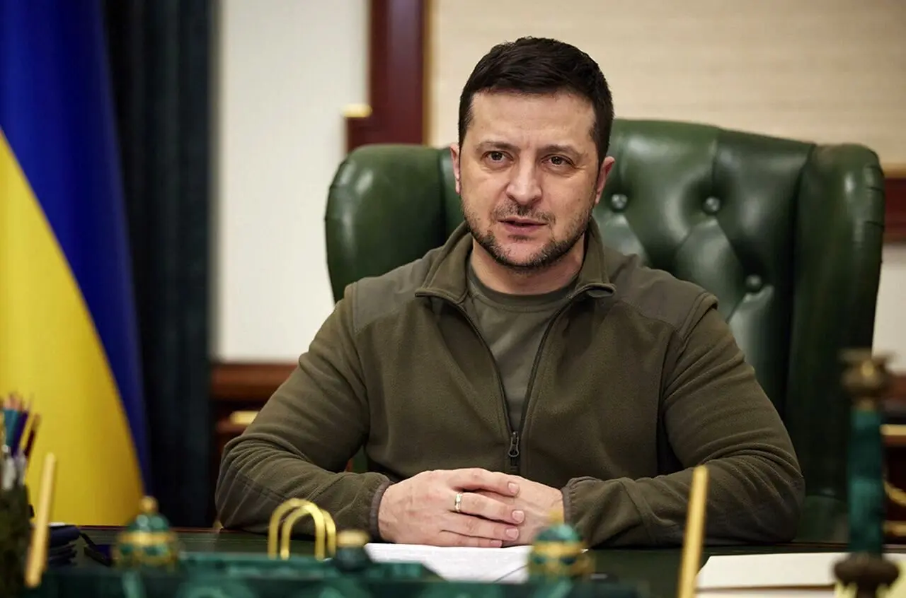 زلنسکی: هیئت‌های آمریکایی و اوکراینی در حال کار بر روی اسناد مورد نیاز برای پایان دادن به درگیری‌ها هستند