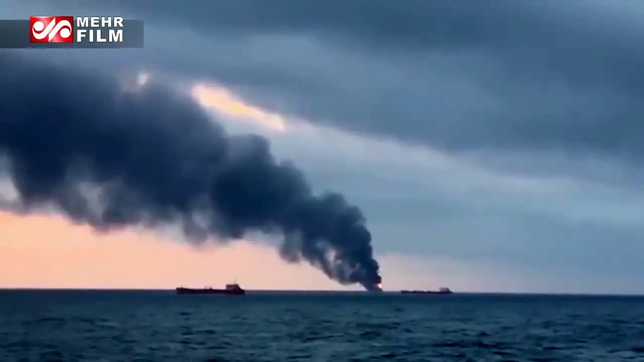 برخورد دو کشتی در نزدیکی سواحل کریمه + ویدئو