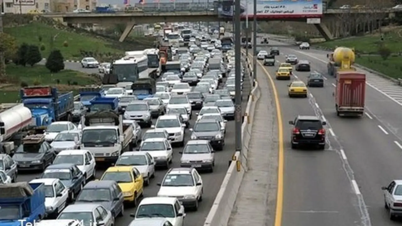 ترافیک نیمه‌سنگین در آزادراه تهران-کرج و کرج-تهران