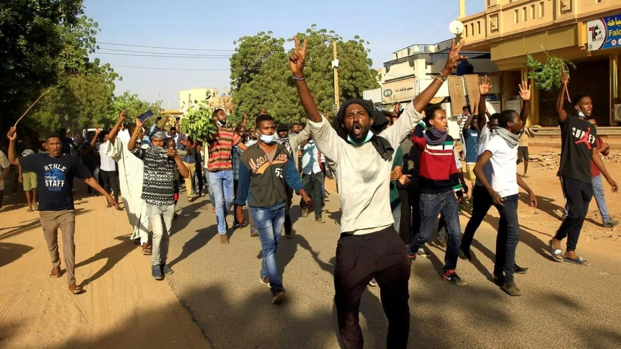 کشته شدن یک پزشک و یک کودک در اعترضات سودان