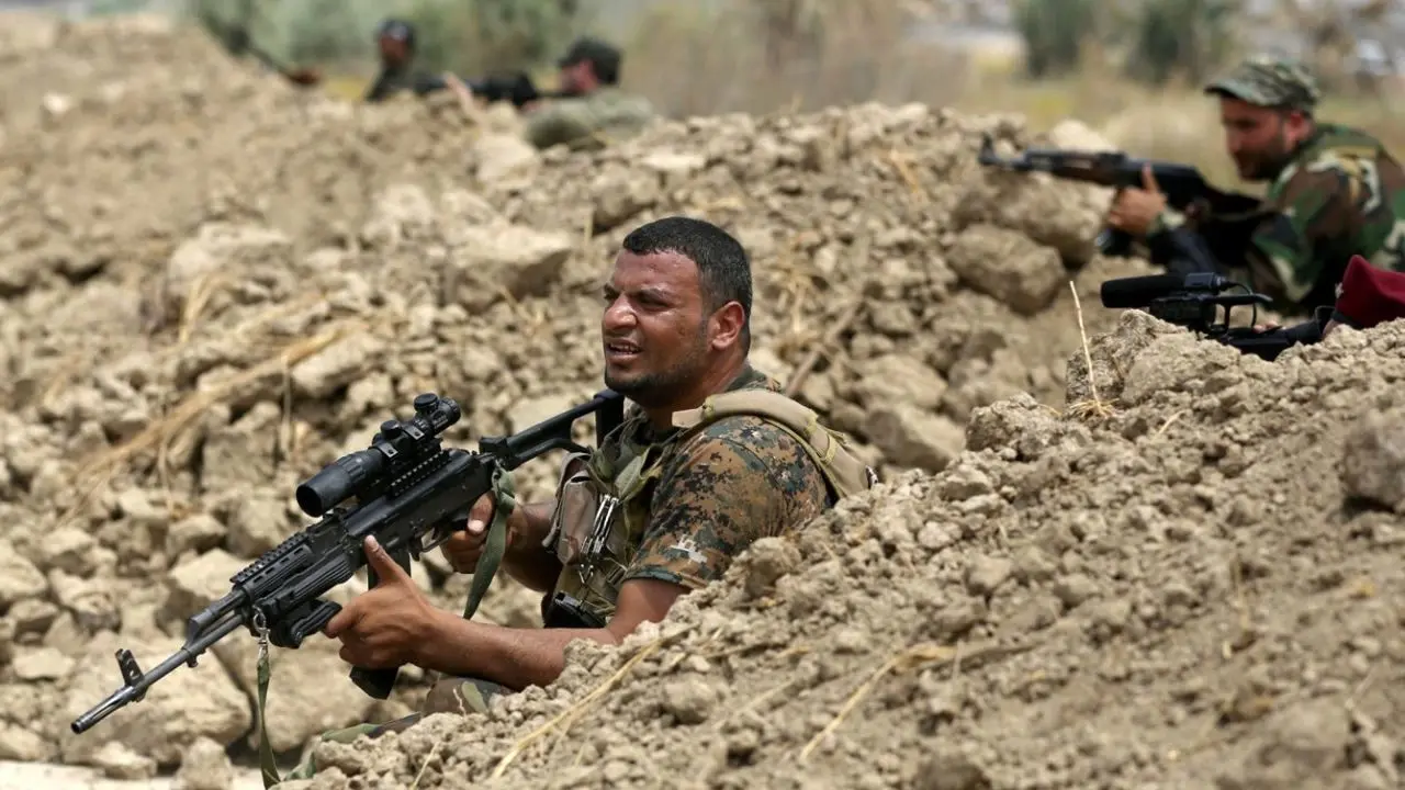 حشد شعبی عراق به مقرهای داعش در سوریه حمله کرد