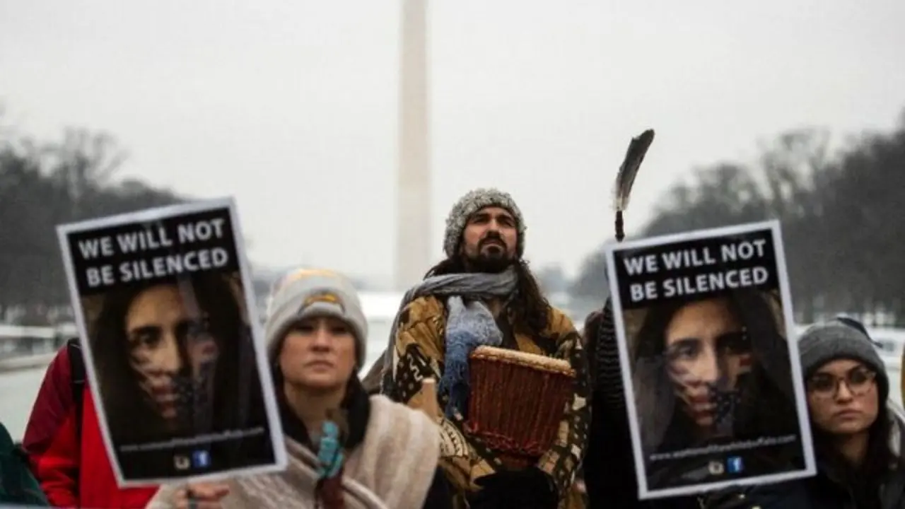 راهپمایی اعتراضی بومیان آمریکایی در واشنگتن علیه بی‌عدالتی‌ها